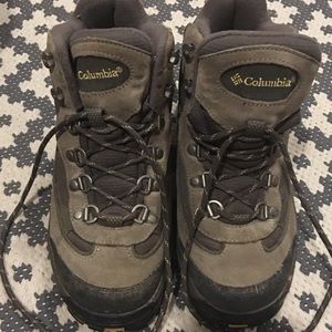 Columbia Razor Ridge Mid Hiking Boots Women